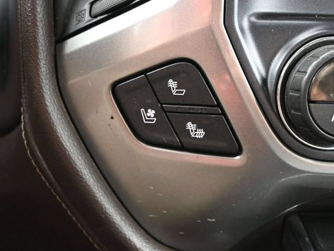 Used 2018 Chevrolet Silverado 1500 LTZ w/ Texas Edition AWD/4WD image 18