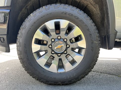 New 2026 Chevrolet Silverado 2500 Custom w/ Custom Value Package AWD/4WD image 13