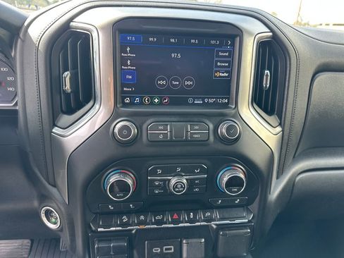 Used 2020 Chevrolet Silverado 1500 LT Trail Boss w/ Midnight Edition image 20