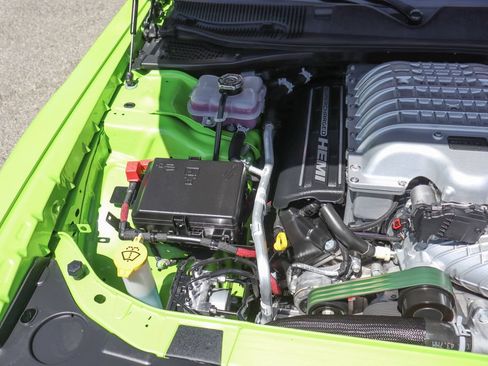 Used 2019 Dodge Challenger SRT Hellcat Redeye RWD image 12