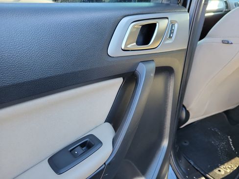 Used 2019 Ford Ranger XLT w/ Equipment Group 302A Luxury image 13