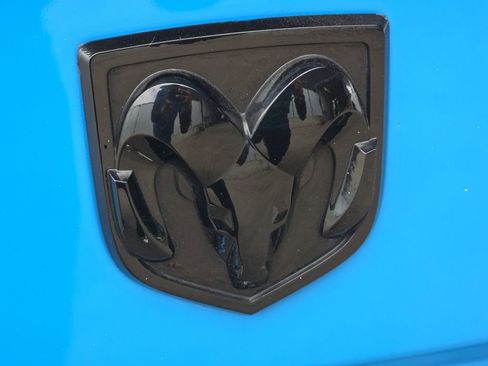 Used 2014 RAM 1500 Express image 23