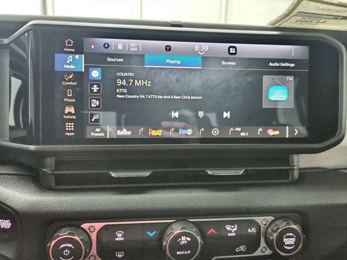 New 2026 Jeep Gladiator Sport image 24