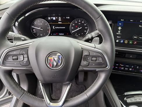 Used 2023 Buick Envision Avenir AWD/4WD image 21