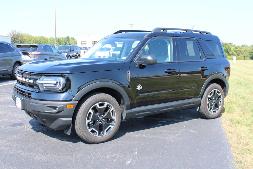 Used 2024 Ford Bronco Sport Outer Banks AWD/4WD image 3