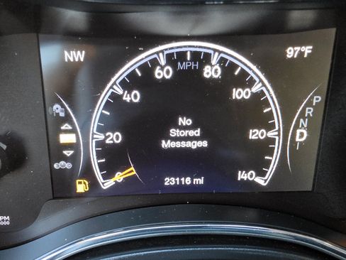 Used 2019 Jeep Grand Cherokee Limited AWD/4WD image 34