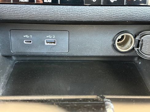 Used 2024 Mitsubishi Outlander ES FWD image 32