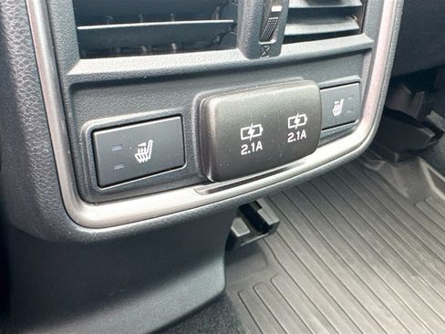Used 2023 Subaru Forester Touring AWD/4WD image 27