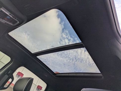 New 2026 RAM 1500 Laramie w/ Night Edition AWD/4WD image 21