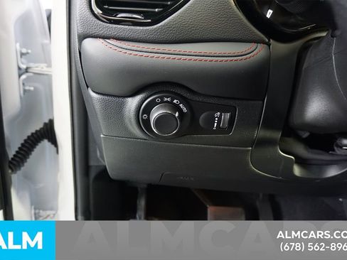 Used 2026 Dodge Durango GT RWD image 31