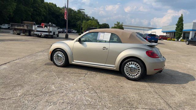 Used 2016 Volkswagen Beetle 1.8T S FWD image 6