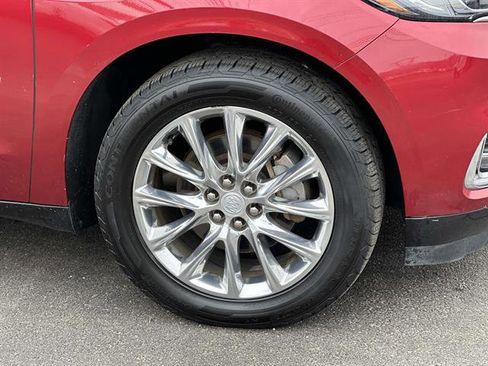 Used 2019 Buick Enclave Essence image 7