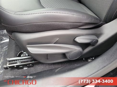 New 2026 Jeep Compass Latitude image 19