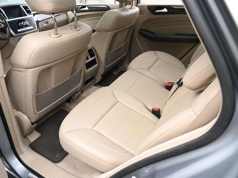 Used 2014 Mercedes-Benz ML 350 4MATIC image 16