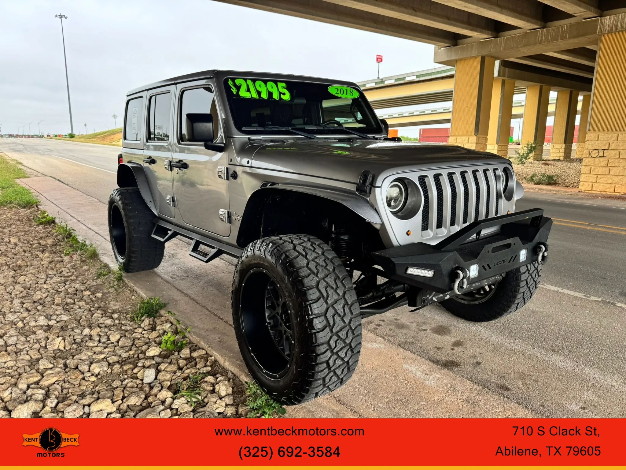 Used 2018 Jeep Wrangler Unlimited Sport S AWD/4WD image 1