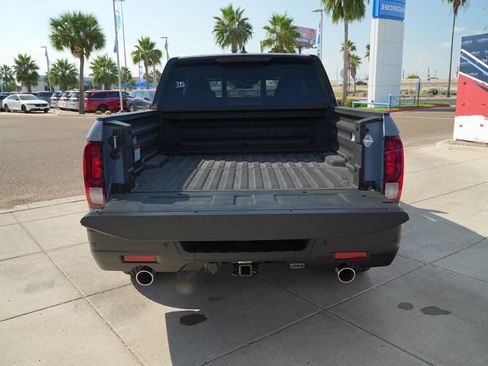 Used 2026 Honda Ridgeline Black Edition image 12