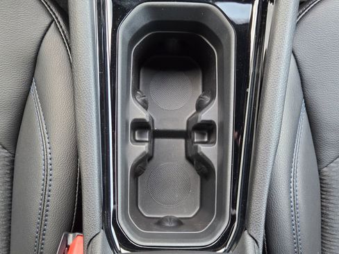 New 2026 Jeep Compass Latitude image 12