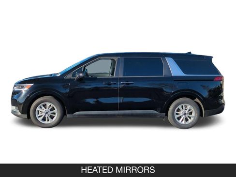 Used 2024 Kia Carnival LX image 5