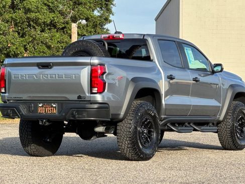 Certified 2024 Chevrolet Colorado ZR2 w/ ZR2 Bison Edition AWD/4WD image 4