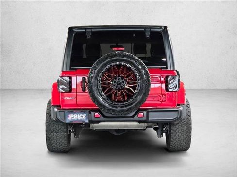 Used 2021 Jeep Wrangler Unlimited Sahara w/ Cold Weather Group image 6