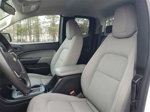 Used 2019 Chevrolet Colorado W/T w/ WT Convenience Package image 9