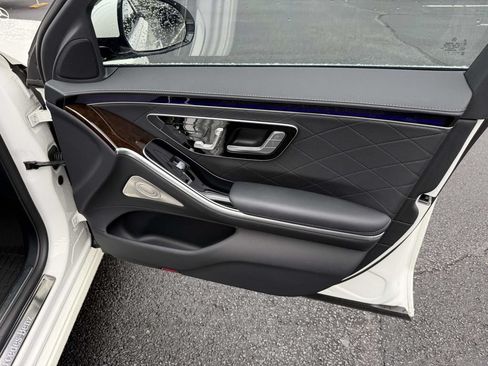 Used 2023 Mercedes-Benz S 580 4MATIC Sedan image 15