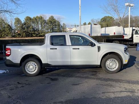 New 2026 Ford Maverick XL image 30