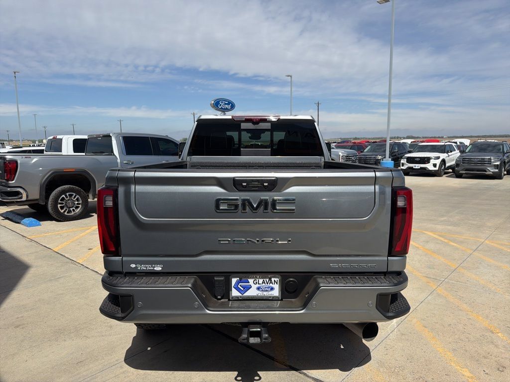 Used 2024 GMC Sierra 3500 Denali Ultimate w/ LPO, GMC Protection Package AWD/4WD image 6