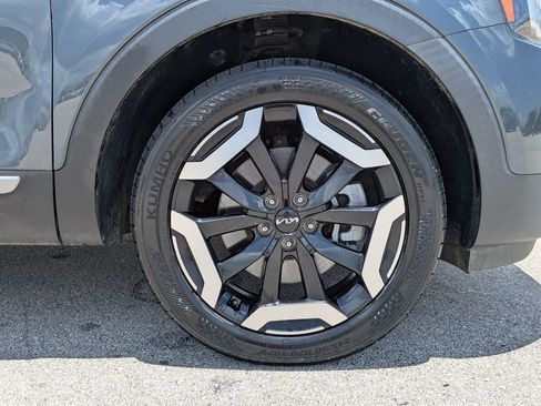 Certified 2023 Kia Telluride S w/ S Sunroof Package FWD image 11