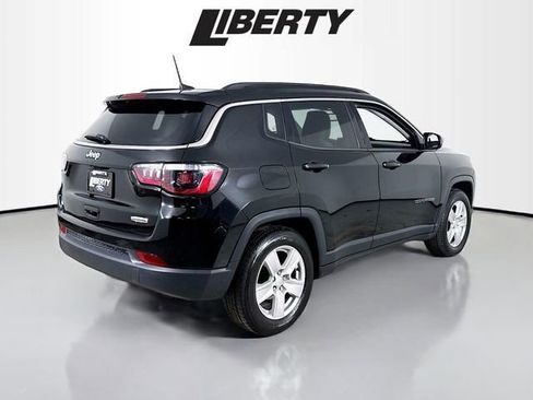 Used 2022 Jeep Compass Latitude image 7