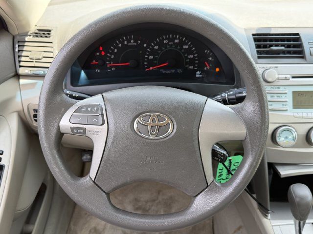 Used 2008 Toyota Camry LE FWD image 11