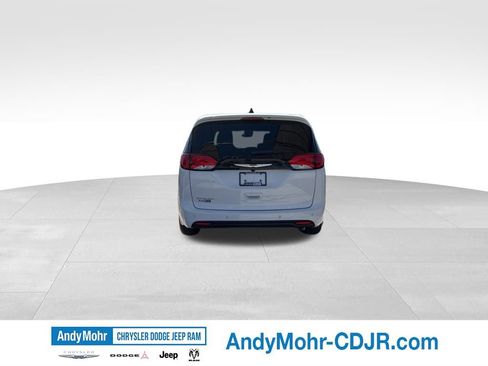New 2026 Chrysler Voyager LX FWD image 6