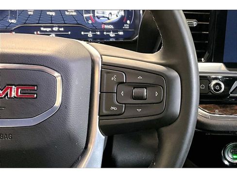 Used 2024 GMC Sierra 1500 Elevation w/ X31 Off-Road Package AWD/4WD image 20