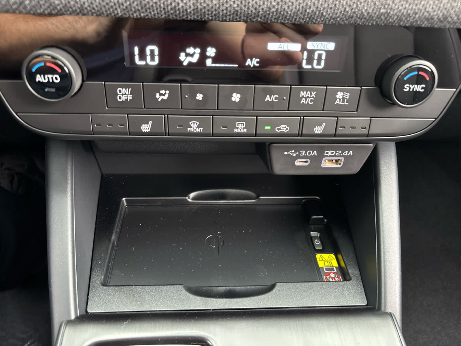 New 2026 Subaru Outback Limited AWD/4WD image 16