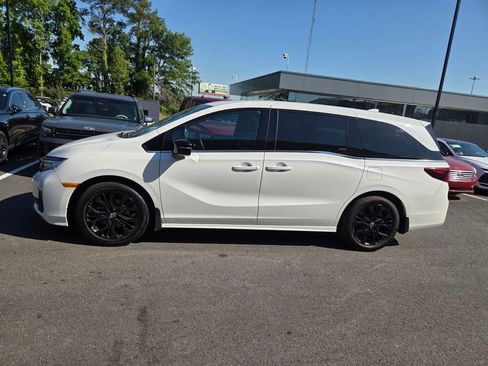 Used 2025 Honda Odyssey Sport-L image 2