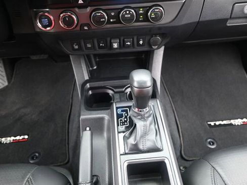 Used 2023 Toyota Tacoma TRD Off-Road w/ TRD Premium Off Road Package AWD/4WD image 7