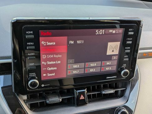 Used 2022 Toyota Corolla LE image 25