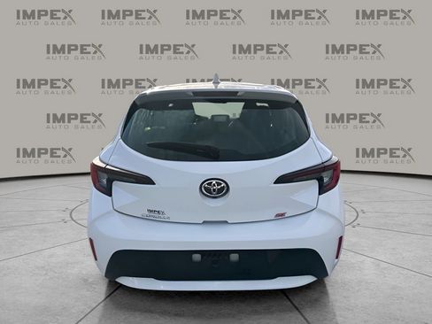 Used 2023 Toyota Corolla SE image 4