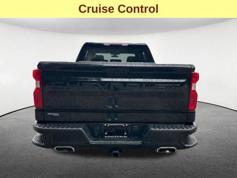 Used 2021 Chevrolet Silverado 1500 LT Trail Boss w/ Bed Protection Package AWD/4WD image 11
