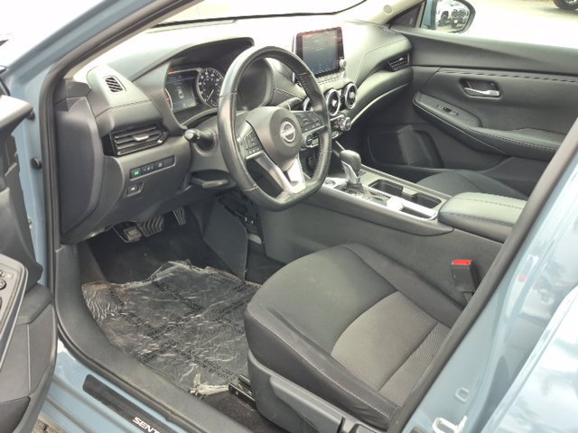 Used 2024 Nissan Sentra SV w/ All-Weather Package FWD image 9