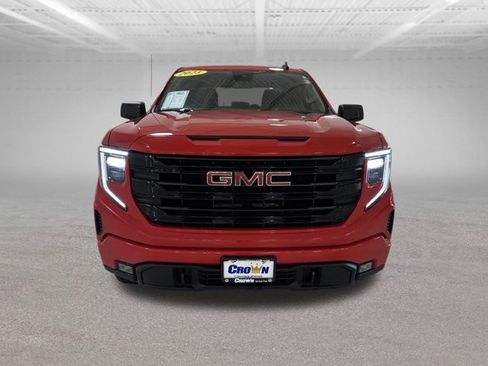Used 2023 GMC Sierra 1500 Elevation image 2