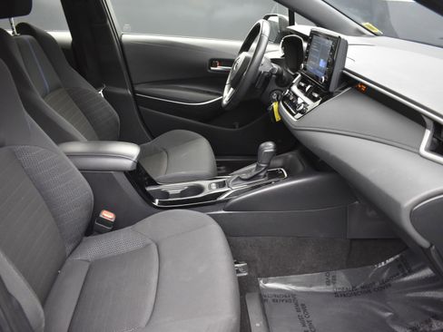 Used 2022 Toyota Corolla SE w/ Carpet Mat Package (TMS) image 18