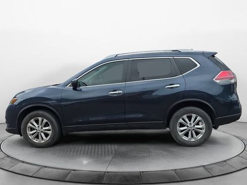 Used 2016 Nissan Rogue SV AWD/4WD image 2