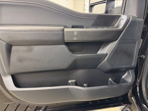 Used 2022 Ford F150 XLT w/ Equipment Group 302A High AWD/4WD image 9