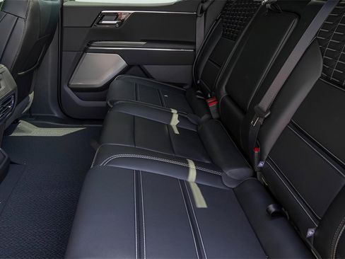 New 2025 GMC Sierra EV Denali image 43