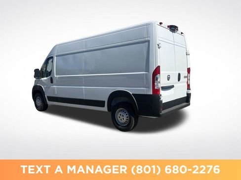 New 2026 RAM ProMaster 2500 w/ Convenience Group FWD image 3