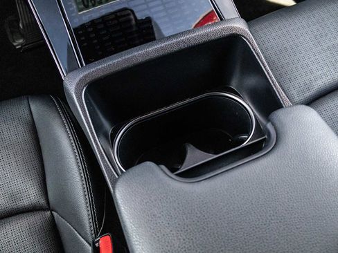 Certified 2023 Toyota bZ4X Limited image 27