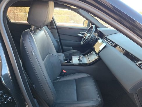 Used 2025 Land Rover Range Rover Velar Dynamic SE image 27