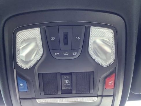 Certified 2023 RAM 1500 Big Horn AWD/4WD image 24