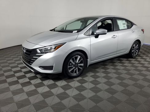 New 2025 Nissan Versa SV w/ Trunk Package image 8